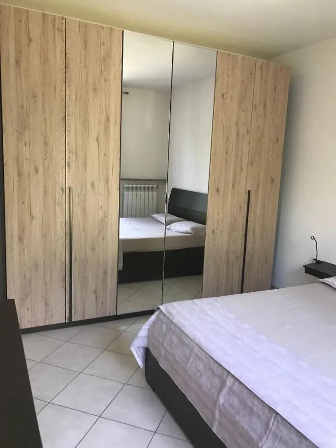 Casa Alle Porte Di Pavia